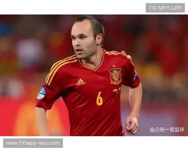 伊涅斯塔：西班牙中场传奇再掀足坛热议