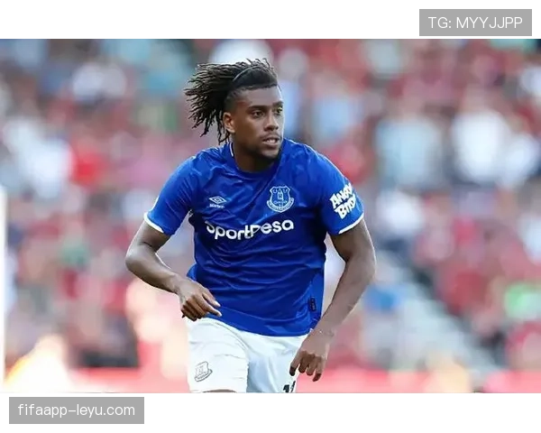 富勒姆球员闪耀赛场,助球队强势反弹重返胜轨 富勒姆球员闪耀赛场,助球队强势反弹重返胜轨