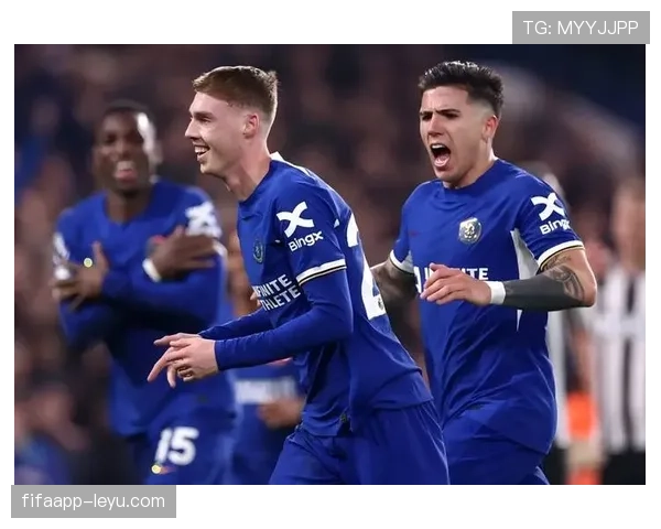 水晶宫强势延续英超连胜势头，实力表现引瞩目