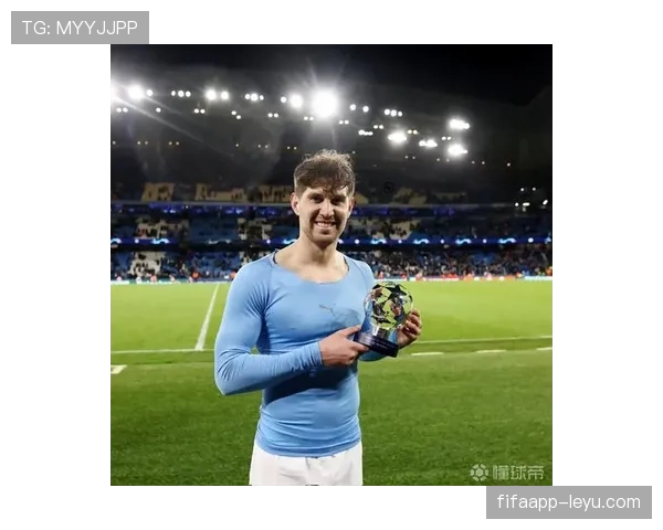 塔雷米本赛季表现稳健，进攻端持续提升备受期待